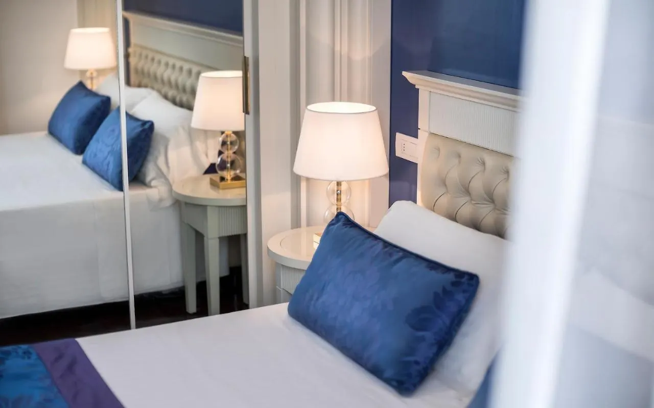 Hotel Tiffany'S Riccione 4*,